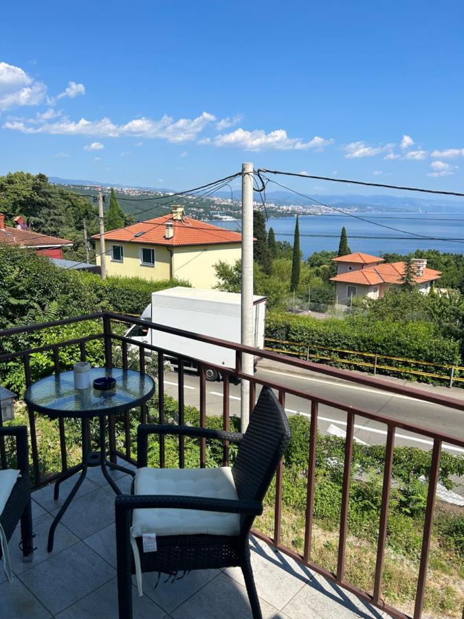 Rooms & Apartments Semic Опатия Екстериор снимка