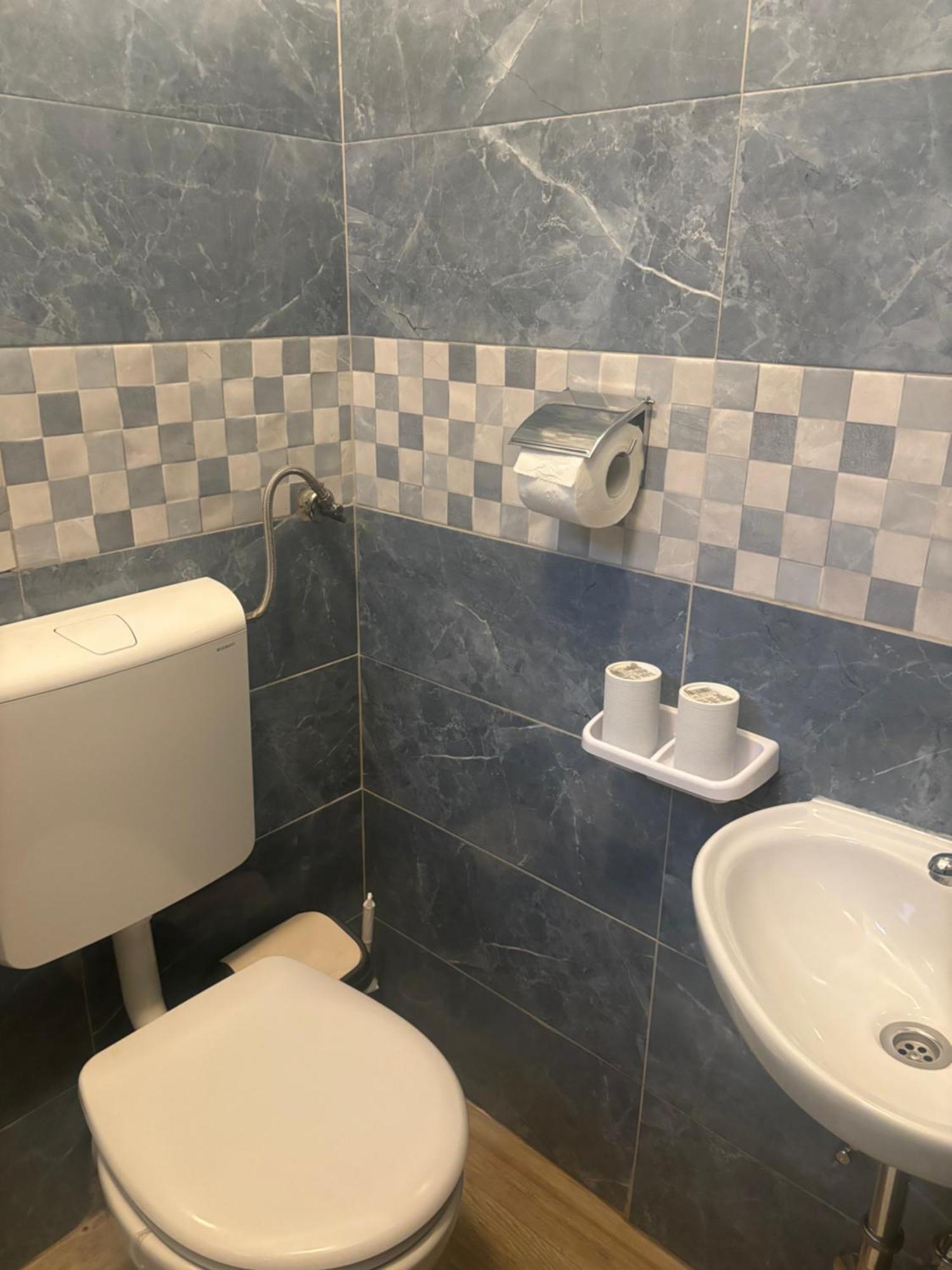 Rooms & Apartments Semic Опатия Екстериор снимка